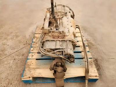 Eaton-Fuller Transmission for a 2009 Kenworth T800