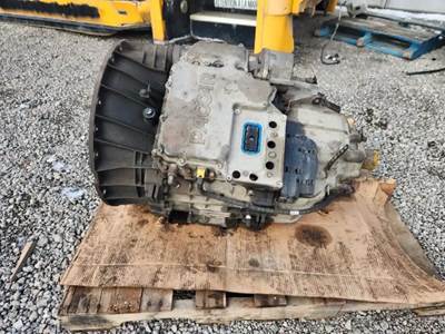 Paccar PO-16F112C Transmission for a 2023 Peterbilt 579