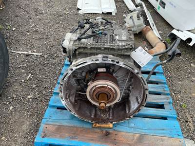 Volvo AT2612D Transmission for a 2016 Volvo VNL