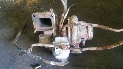 Cummins ISX Turbocharger / Supercharger for a 2014 Peterbilt 389