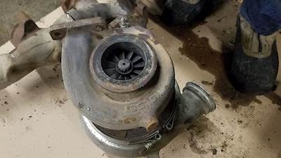 Detroit DD15 Turbocharger / Supercharger for a 2013 Freightliner Cascadia 125