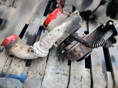 Detroit DD15 Turbocharger / Supercharger for a 2013 Freightliner Cascadia 125