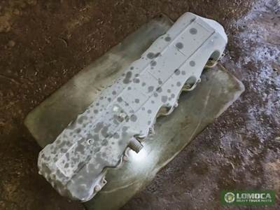 Paccar MX-13 Valve Cover for a 2014 Core Engine