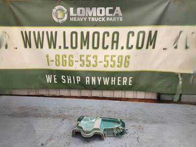 Volvo VED12 Valve Cover for a 2012 Volvo VNL