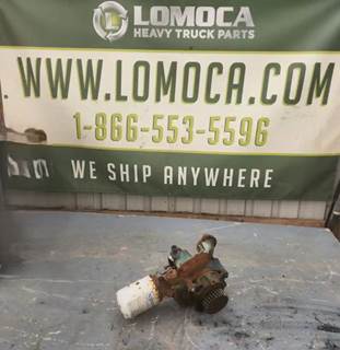 Volvo VED12 Water Pump for a 2005 Volvo VNL