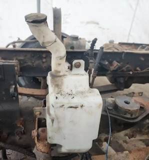 International 4300 Windshield Washer Reservoir