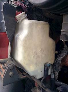 International 9200i Windshield Washer Reservoir