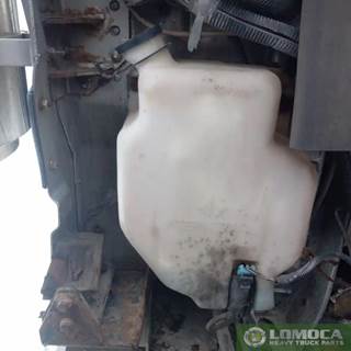 International 9900i Windshield Washer Reservoir