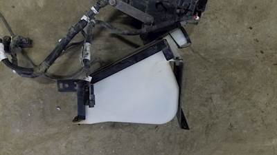 Kenworth W900 Windshield Washer Reservoir