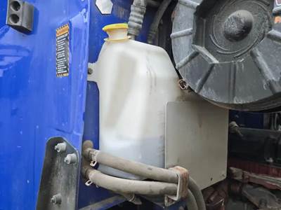 Mack Anthem Windshield Washer Reservoir