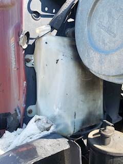 Mack CH600 Windshield Washer Reservoir
