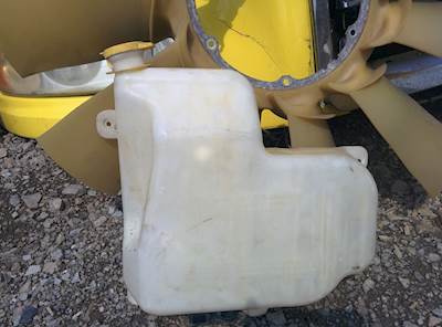 Mack Pinnacle CXU613 Windshield Washer Reservoir for a 2008 Mack CXU613