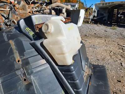 Mitsubishi FE-84D Windshield Washer Reservoir