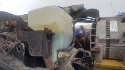 Peterbilt 367 Windshield Washer Reservoir