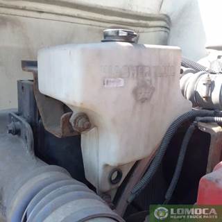 Peterbilt 579 Windshield Washer Reservoir