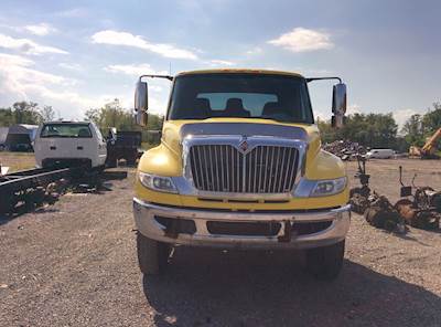 International 4400 Windshield Wiper Arm