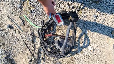Detroit DD15 Wiring Harness for a 2011 Freightliner Cascadia 125