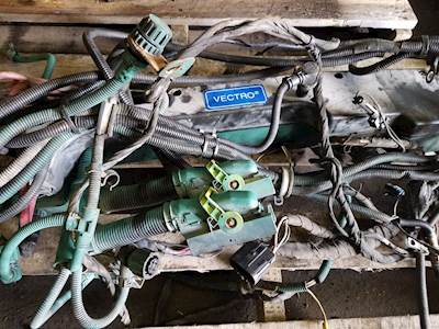 Volvo VED12 Wiring Harness for a 2012 Volvo VNL