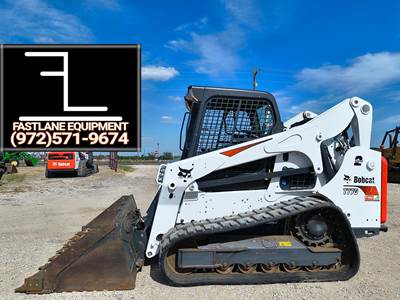 Bobcat T770 Compact Track Loader