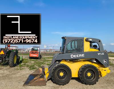 John Deere 332E Track Skid Steer