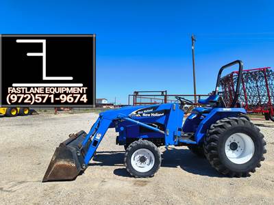 New Holland TC30 Tractor
