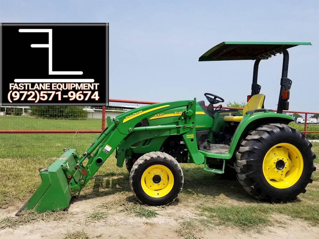 2007 John Deere 4320 Tractor