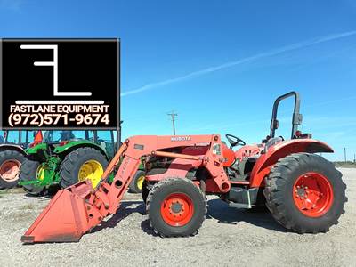 Kubota M7040 Tractor