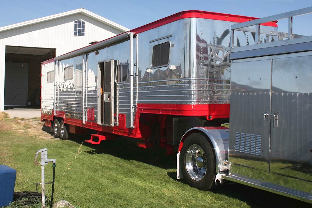 1993 Mack non CDL truck with Race Car or Horse Trailer For 