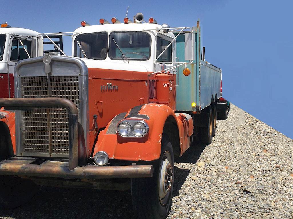 1963 Kenworth 925 Water Truck For Sale, 302 Hours ...