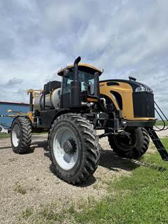 Rogator RG1100C Self-Propelled Sprayer