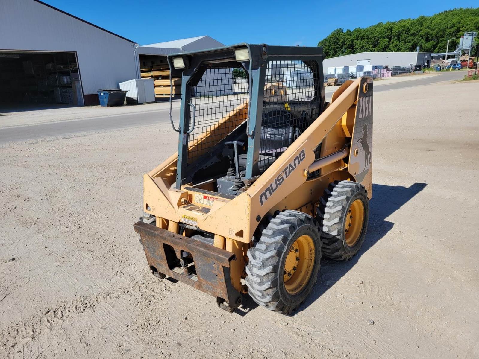 2004 Mustang 2054 Skid Steer For Sale, 1,900 Hours Worthington, IA 11461856