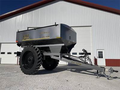 FAST DS10W Dry Fertilizer Applicator