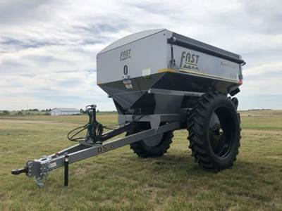 FAST DS8W Dry Fertilizer Applicator