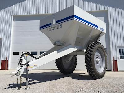 Loftness RC800 Dry Fertilizer Applicator