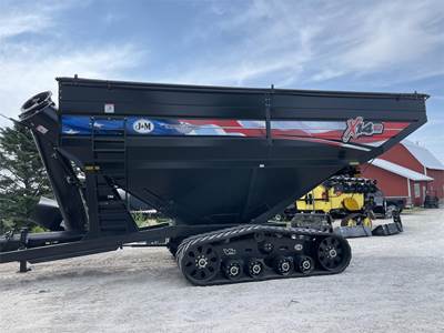 J&M 1412-20T Grain Cart