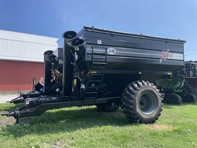 J&M 812-18S Grain Cart