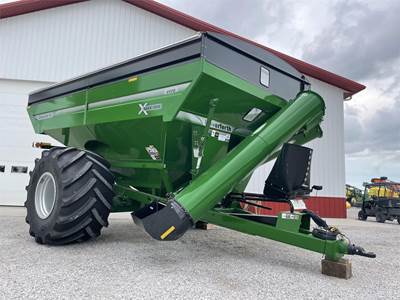 Unverferth 1119 Grain Cart