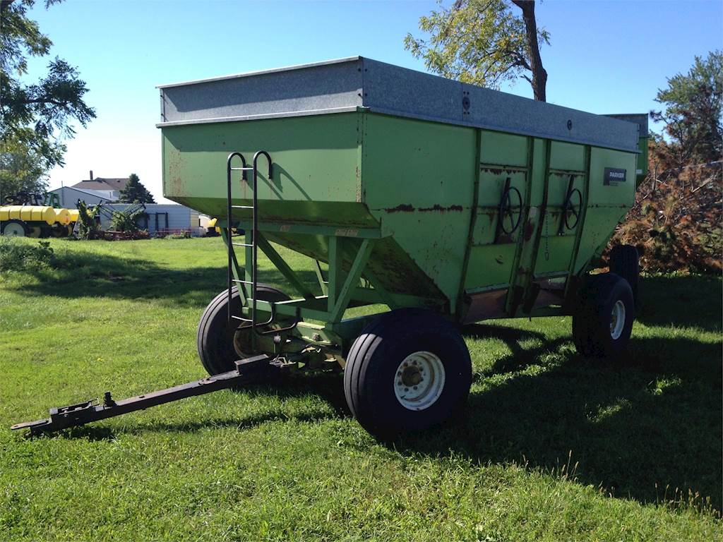 Parker 4000 Gravity Wagon For Sale Zearing, IA 9153537