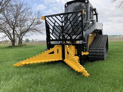 CL FABRICATION DOMINATOR