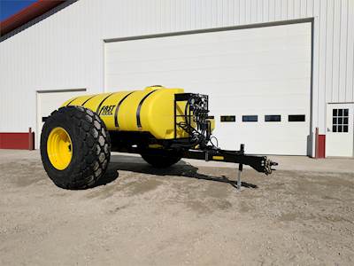 FAST 5000 Pull-Type Sprayer