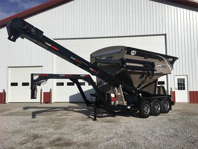 J&M LC390 Seed Tender