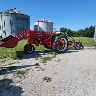 International H Tractor