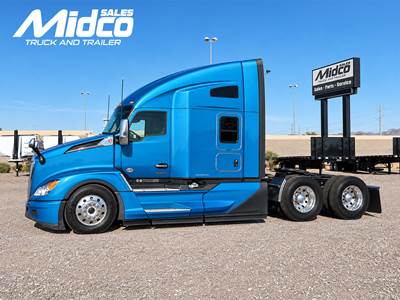 2023 Kenworth T680 Sleeper Semi Truck, Used, Arizona, Tandem, Automatic, 450-499 HP, Diesel, Double Bunk, Raised Roof