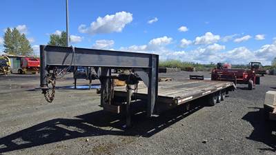 DONAHUE 24ft Tri Axle Equipment Transport Trailer