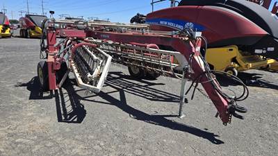 Twinstar 2030 Hay Rake
