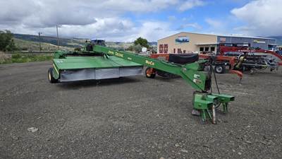 John Deere 946 Mower Conditioner