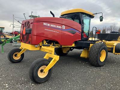 New Holland SPEEDROWER 260 PLUS Self-Propelled Mower Conditioner/Windrower