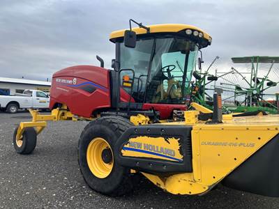 New Holland SPEEDROWER 260 PLUS Self-Propelled Mower Conditioner/Windrower