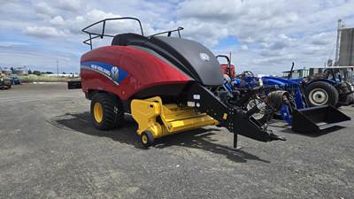 New Holland BIG BALER 330 PLUS P Square Baler