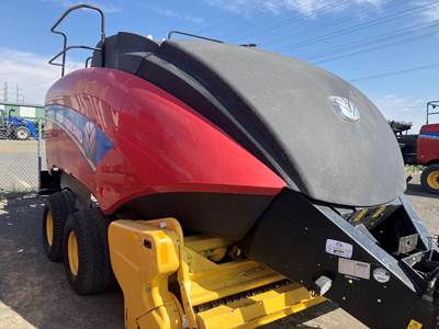 New Holland BIG BALER 340 Square Hay Baler